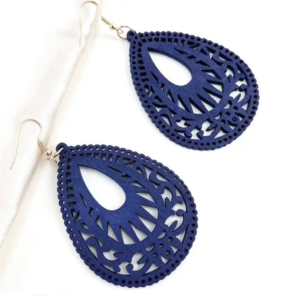 Jewelry - ⭐️ 5 for $25 Natural Wood Navy Blue Painted Lightweight Carved Earrings